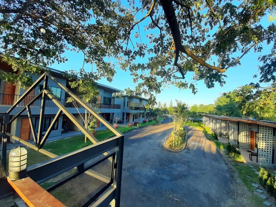 Baankampu Resort Pak Chong Esterno foto